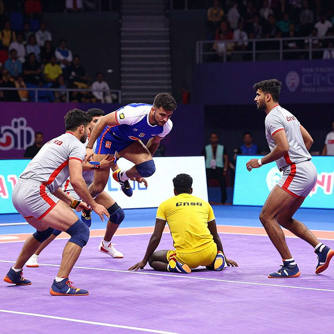 अहमदाबाद की पॉइंट्स टेबल में चौथा नंबर उस टीम का है जिसने एक भी रेड नहीं की