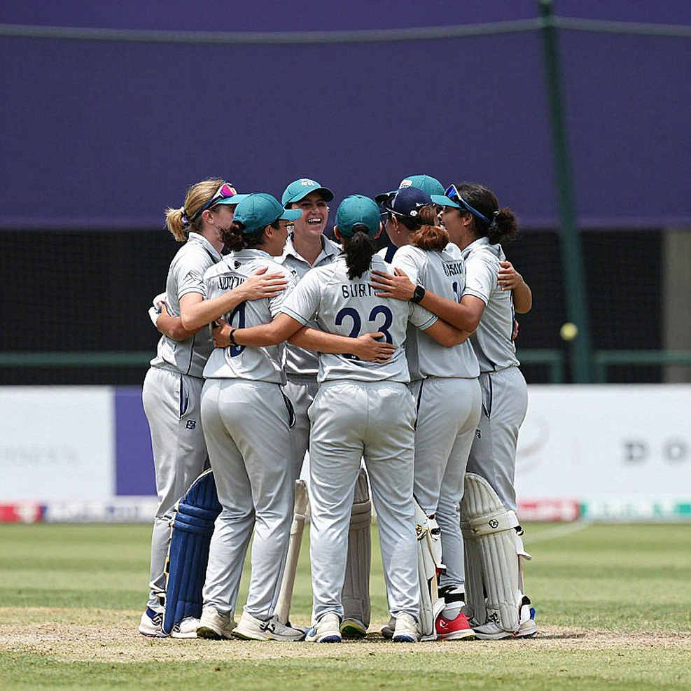 Lahore Dew, a No.8 Hundred, and England's Last Ten Overs That Never Closed Lahore Dew, a No.8 Hundred, and England's Last Ten Overs That Never Closed